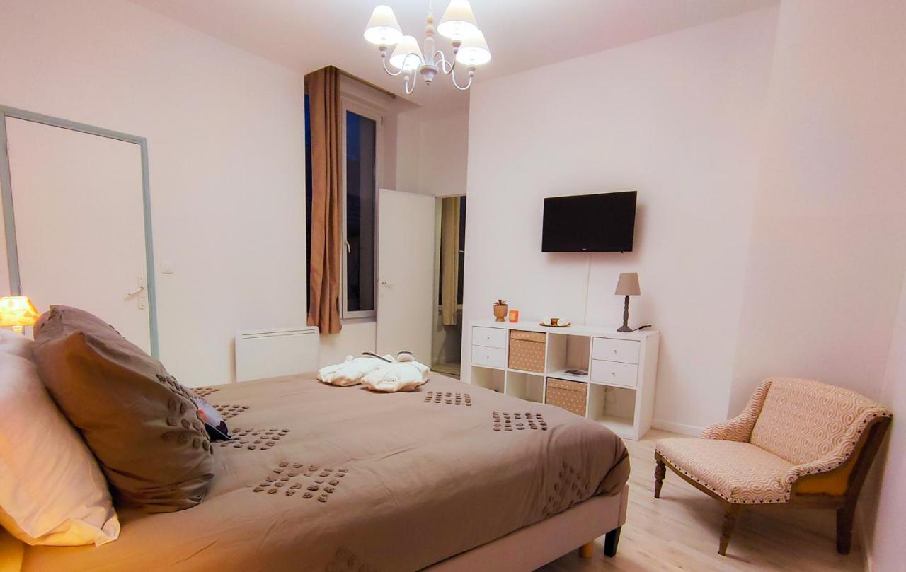 L'Echappee Belle - Terrasse 25M2 - Centre Ville - Lit Queen Size แซ็ง-ก็องแต็ง ภายนอก รูปภาพ
